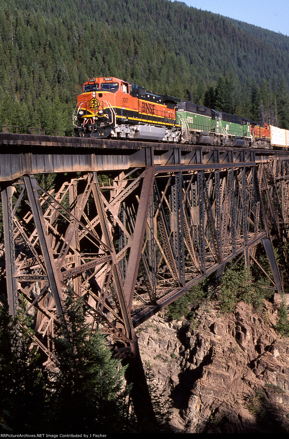 BNSF 1067